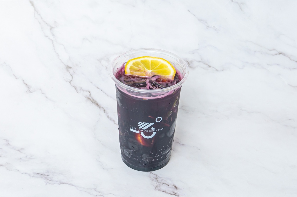 Blueberry mojito